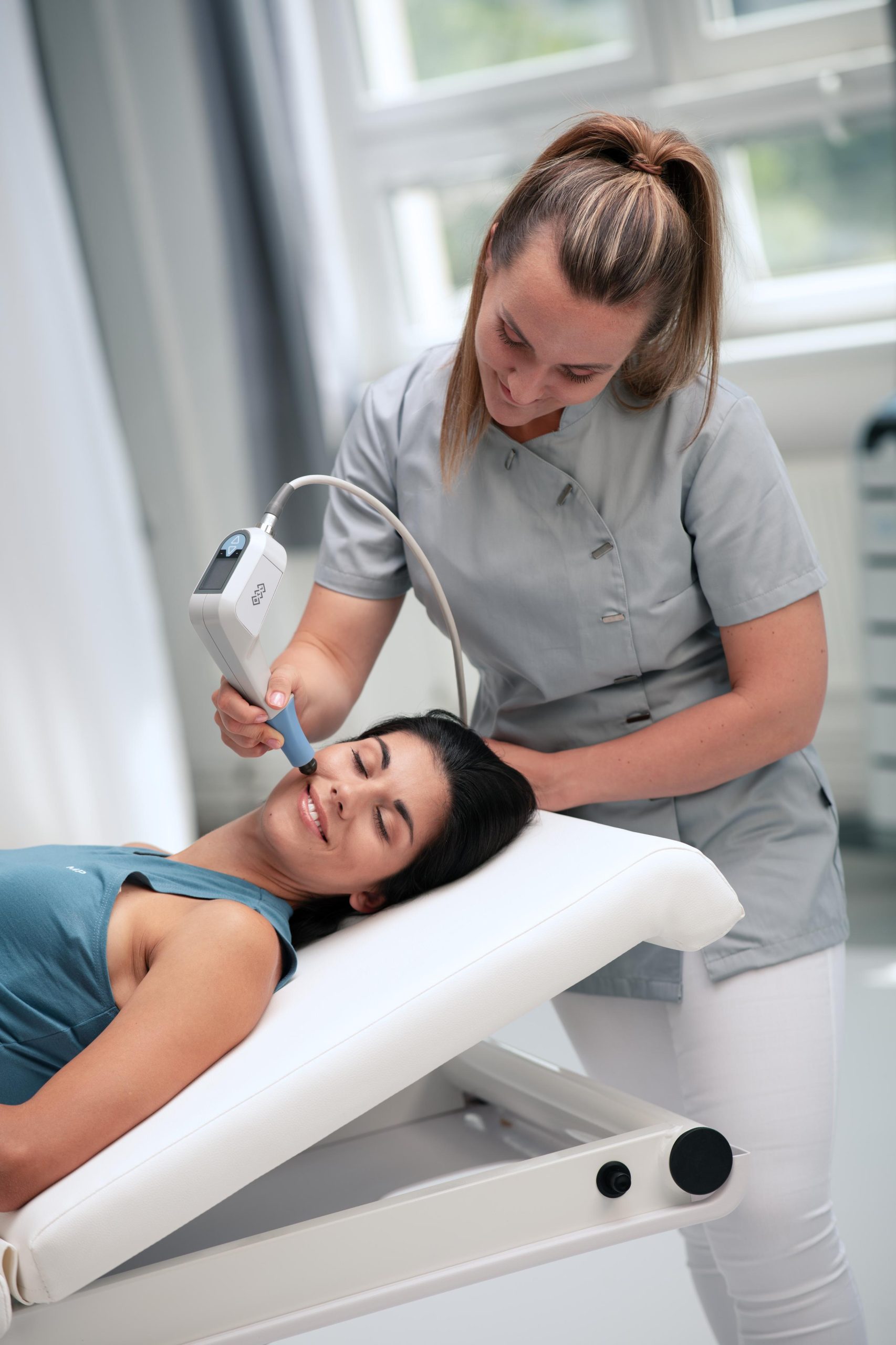 Tratament facial Exilis - Abonament 6 Ședințe Full Face